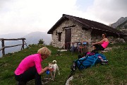 Monte Valgussera, Pizzo Vescovo, Monte Brate, tre cime ad anello da Foppolo il 28 maggio 2016 - FOTOGALLERY